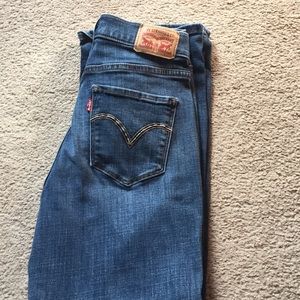 Levi jeans
